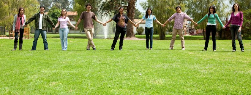 people-outdoors-holding-hands-m-845x321